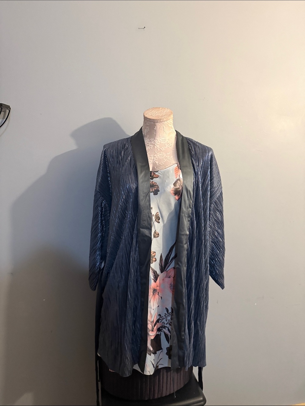 Victoria's Secret Navy Satin-Trim Kimono with Floral Slip